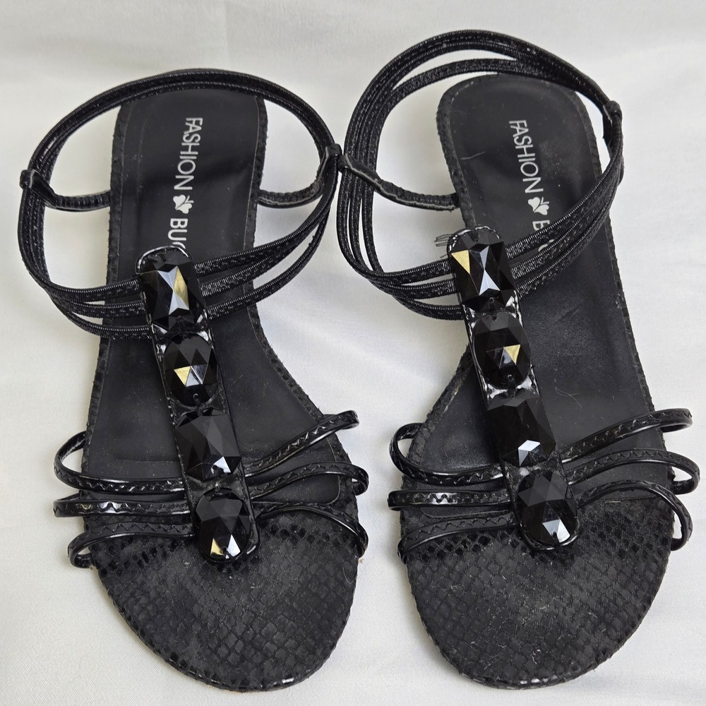 Y2K Fashion Bug‎ Jewel Embellished T-strap Sandals, Retro Glam, Black, 6.5M